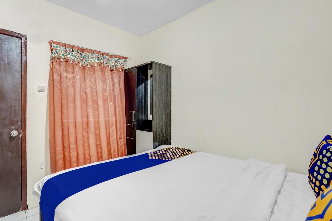 สปอต ออน โกเซปา เมเจนด์ ซังคูโน Hotel สุราบายา ภายนอก รูปภาพ