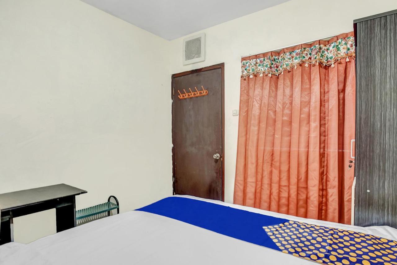 สปอต ออน โกเซปา เมเจนด์ ซังคูโน Hotel สุราบายา ภายนอก รูปภาพ